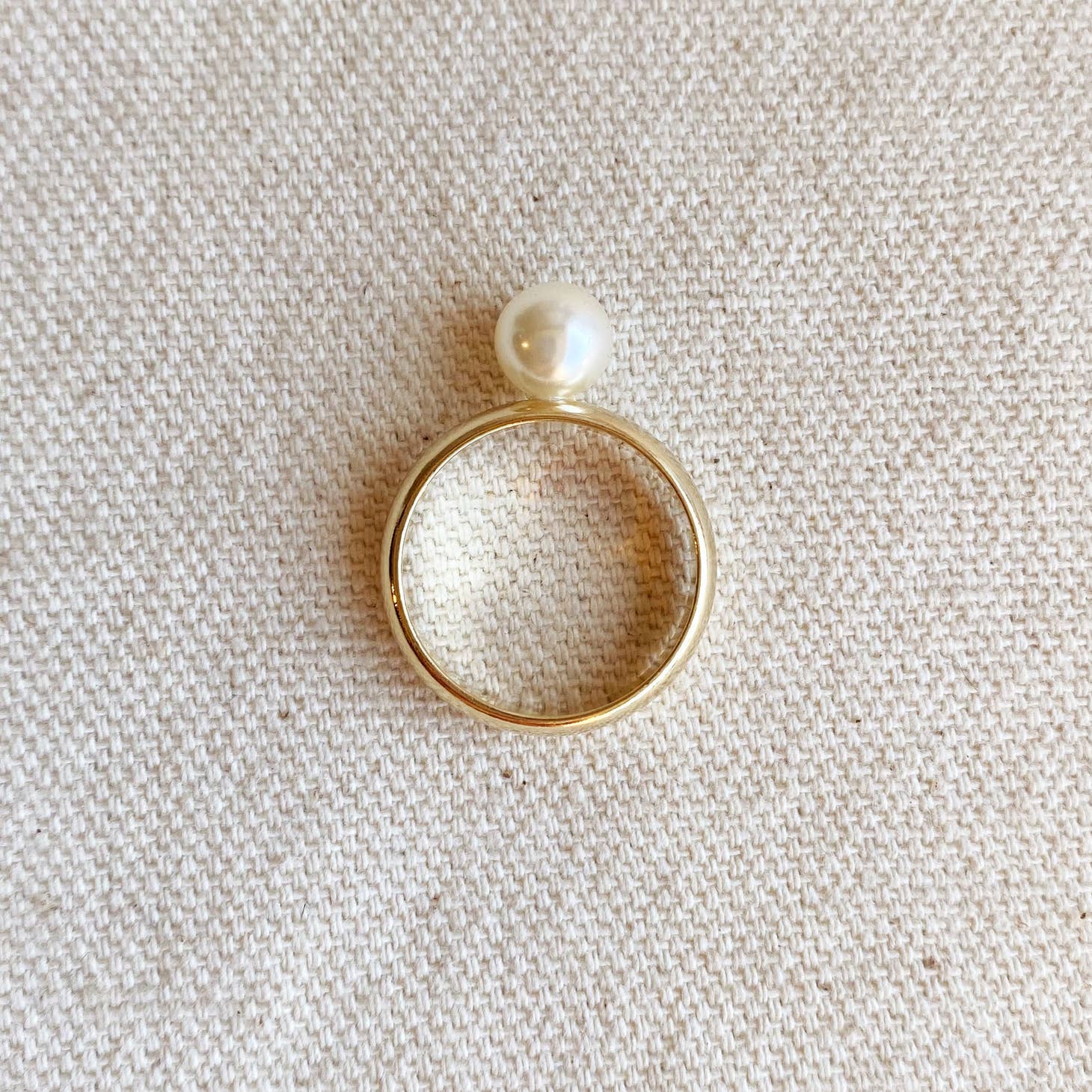 Solitaire Pearl Ring - 18k Gold Filled